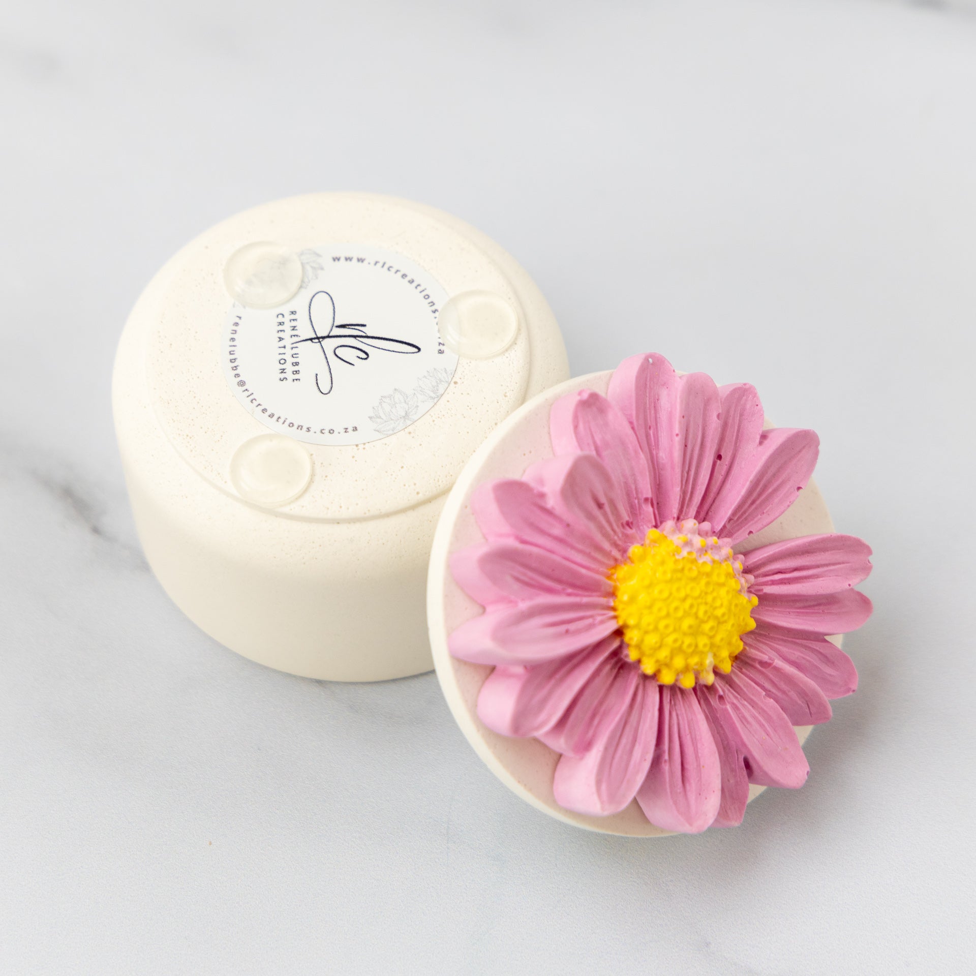 Mini Trinket Box with Pink Daisy Lid