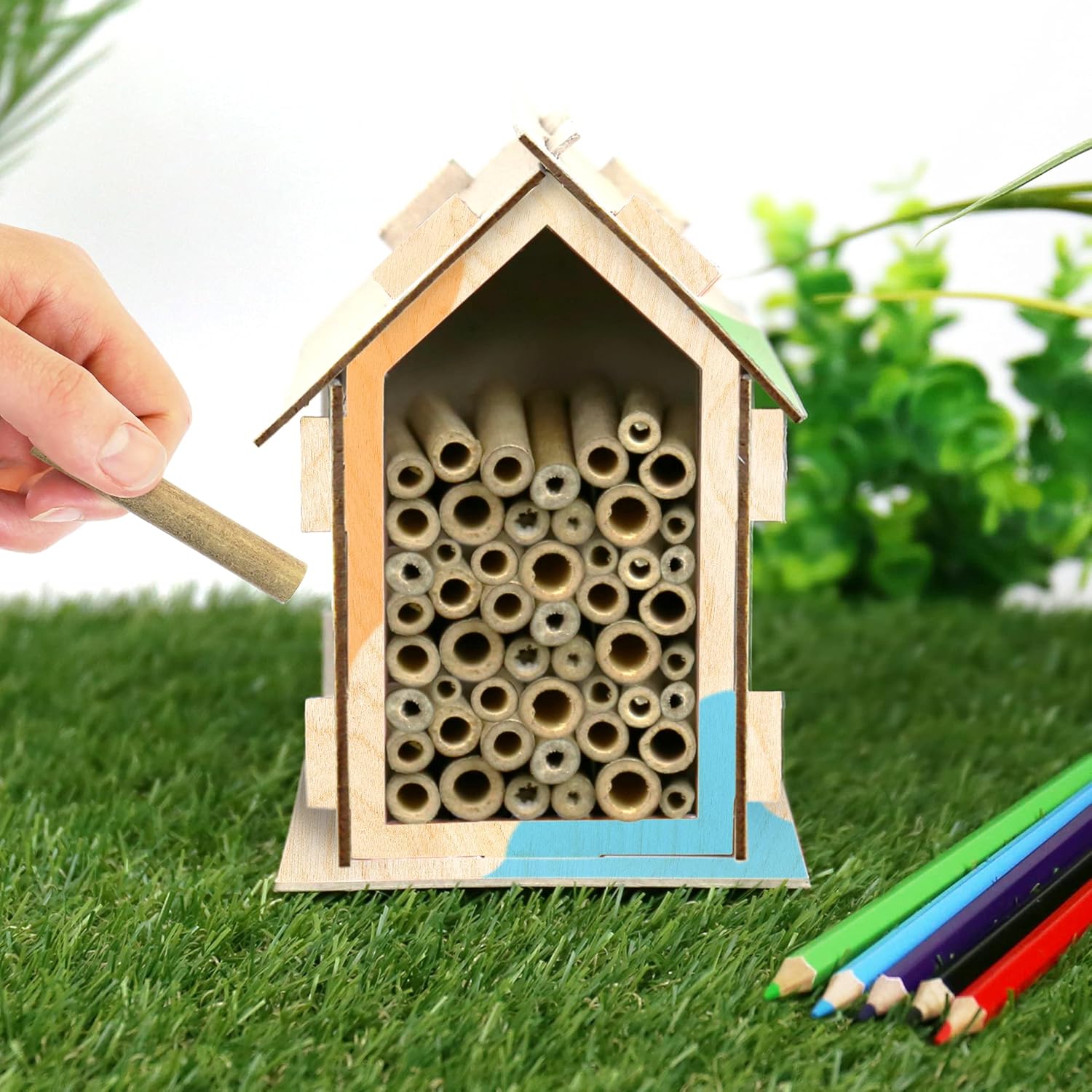 Handmade Habitats DIY Bee Hotel Kit