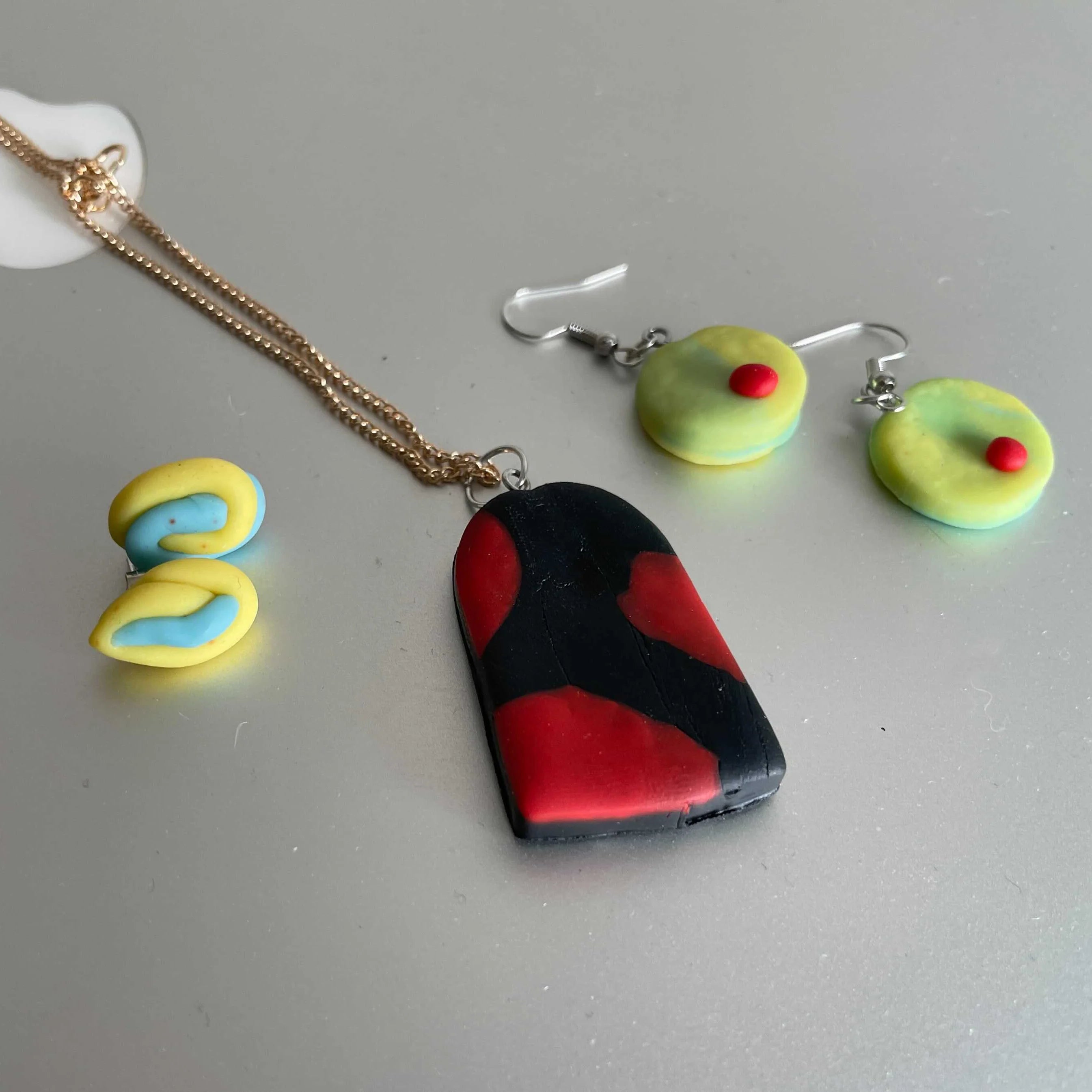 Make Your Own Polymer Clay Jewellery Kit