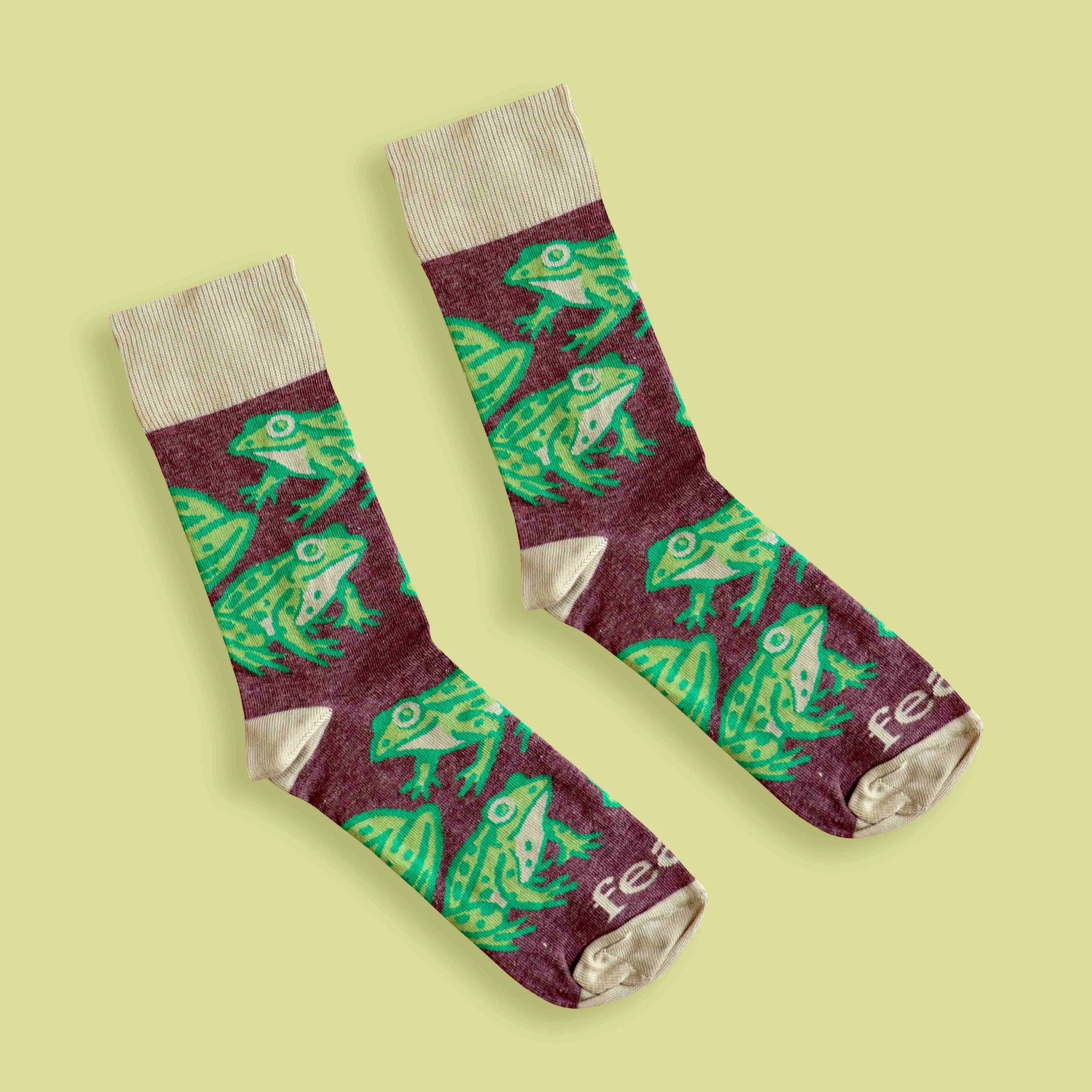 Cape River Frog Socks (His & Hers sizes)