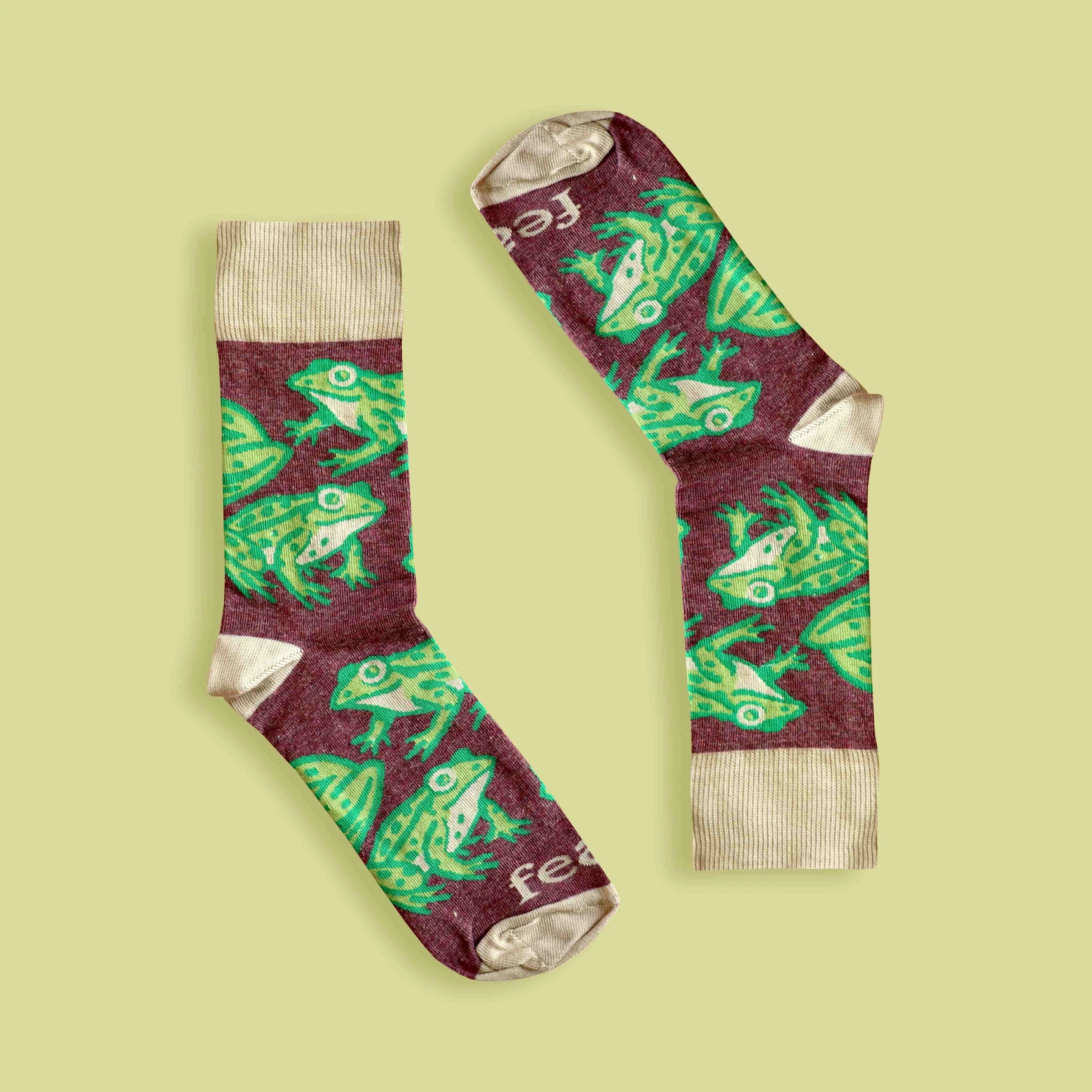 Cape River Frog Socks (His & Hers sizes)