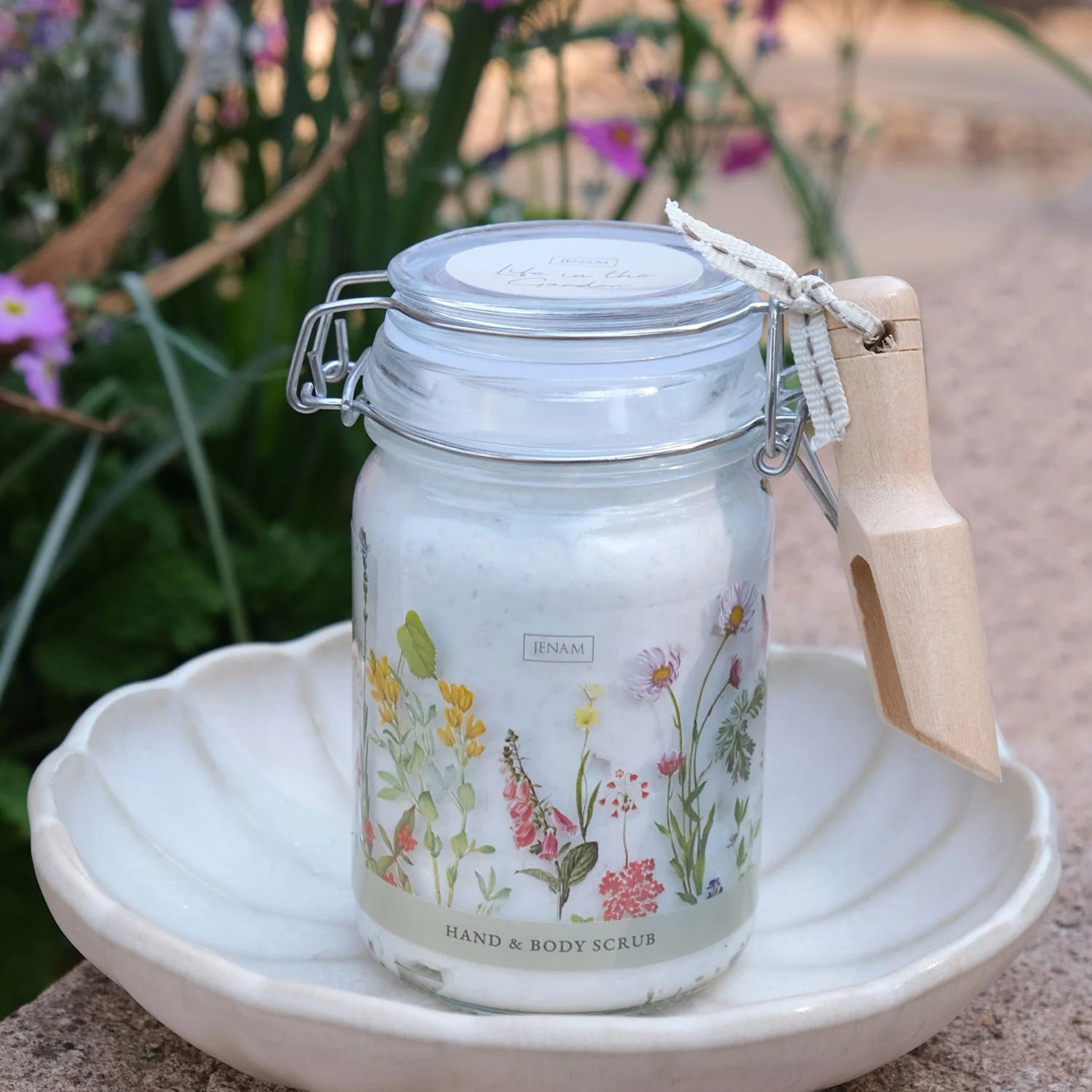 Life in the Garden – Hand and Body Scrub with Wooden Scoop