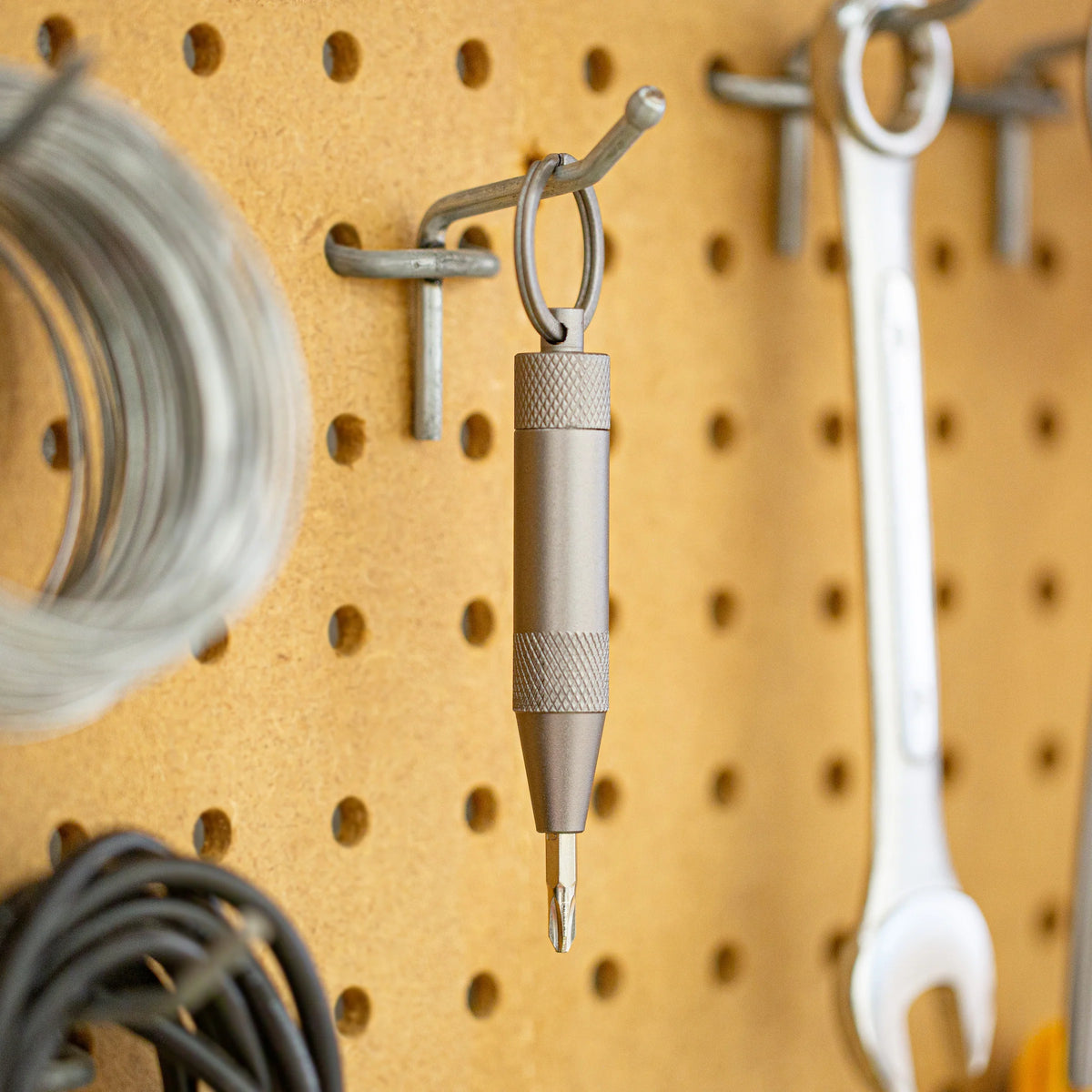 Screw It! – Mini Screwdriver Keyring