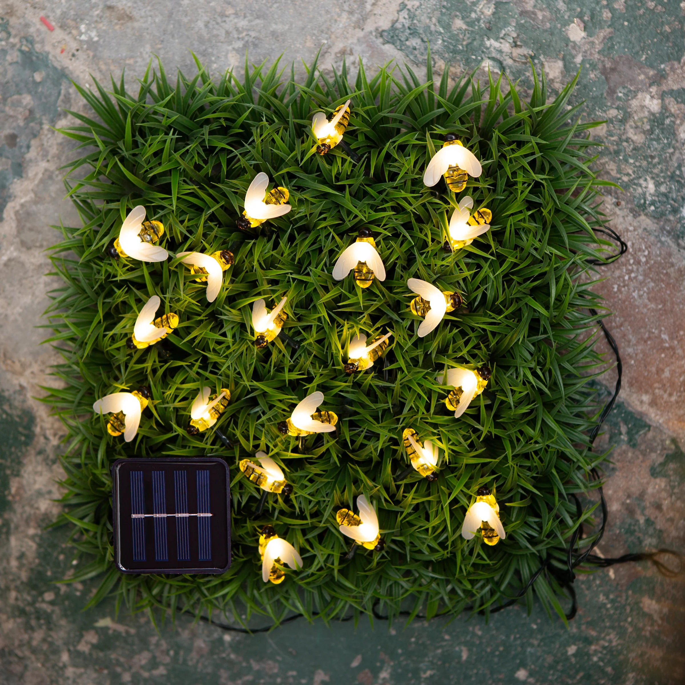 Bee Solar-Powered String Lights