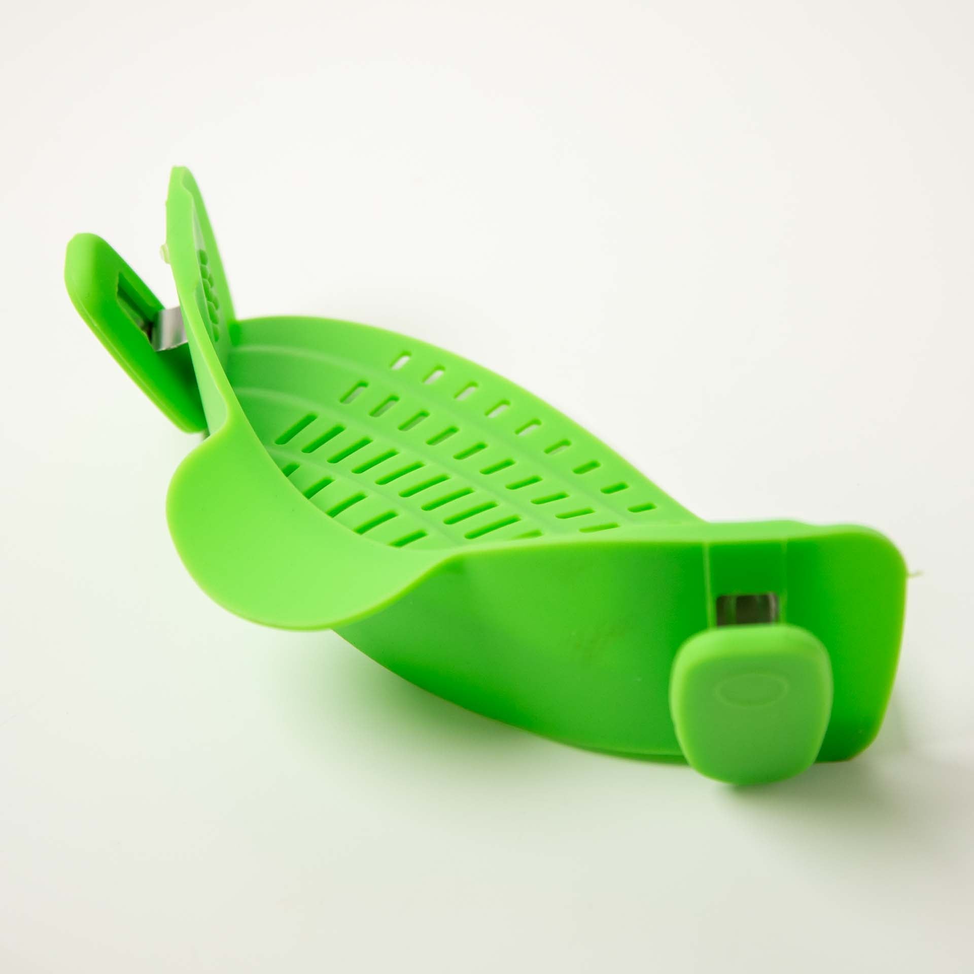 Adjustable Clip-On Pasta Strainer (Green or Grey)