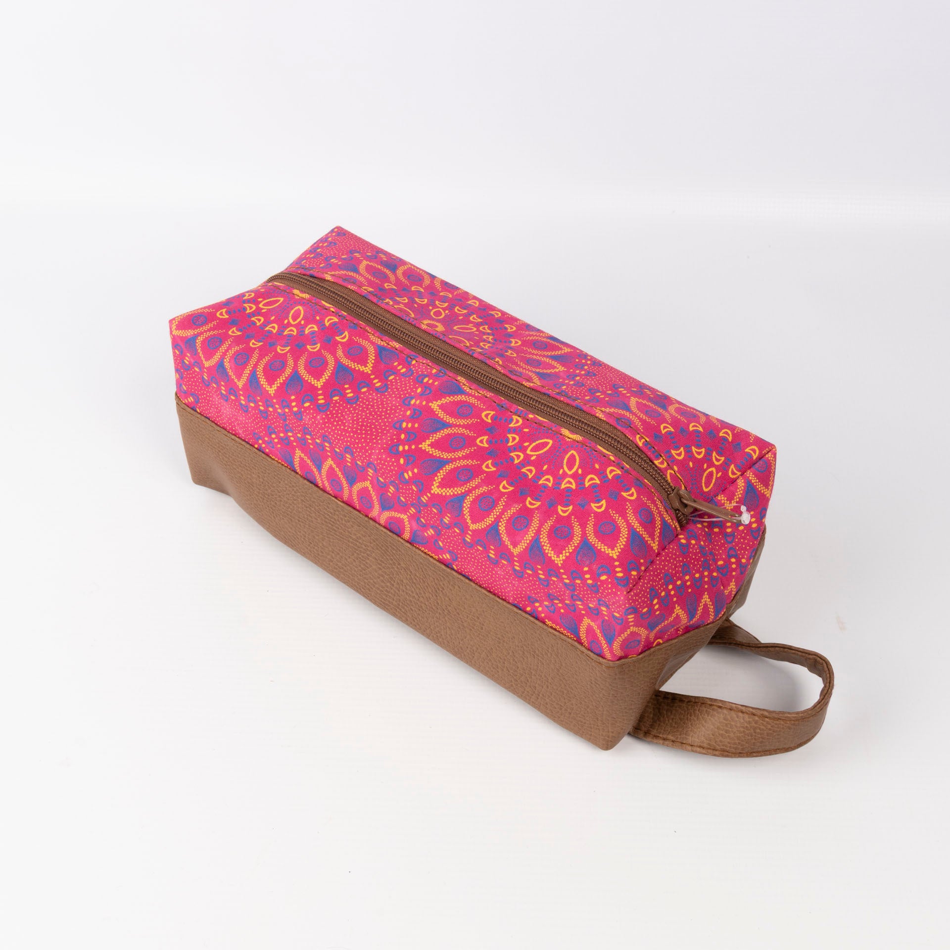 Shwe Leather-Look Toiletry Bag