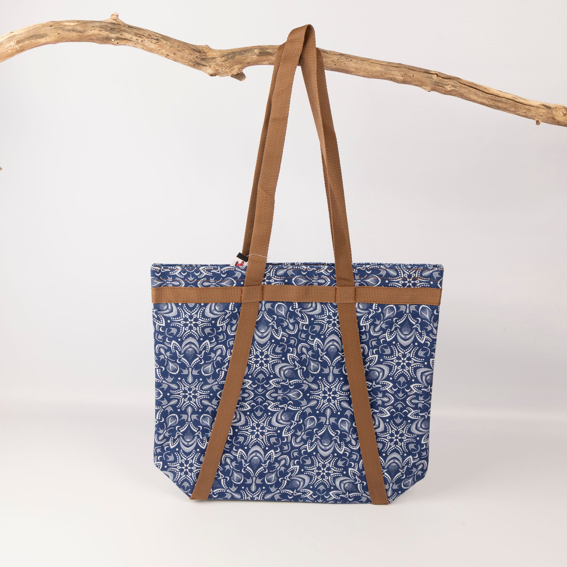Shwe Convertible Backpack / Tote Bag