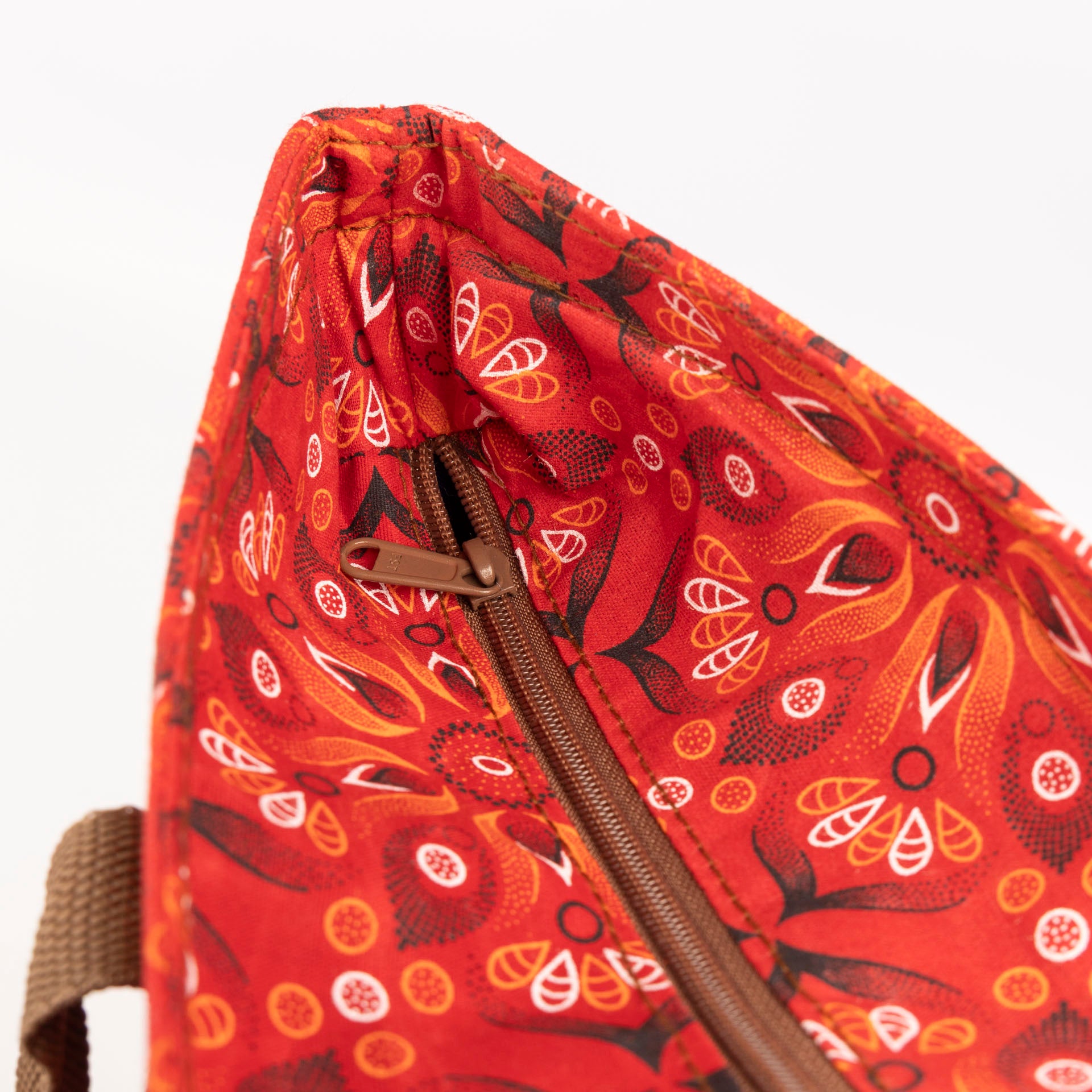 Shwe Convertible Backpack / Tote Bag