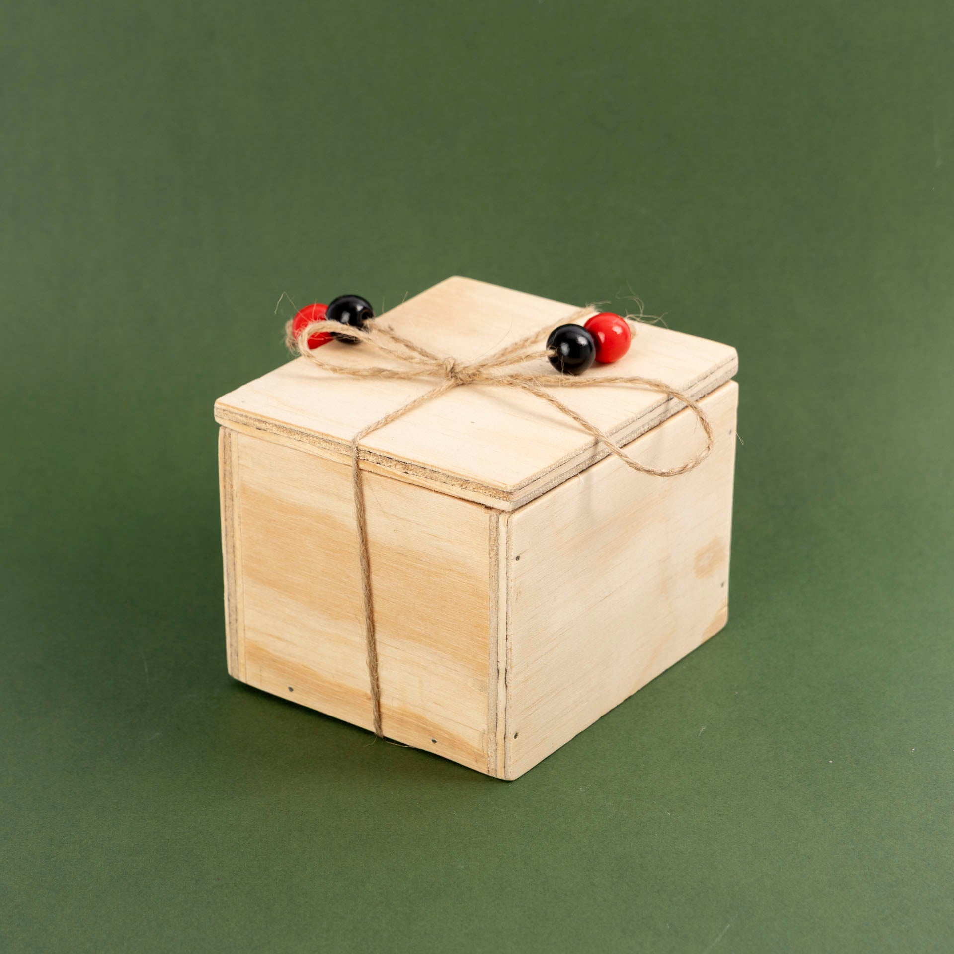 Taxi Salt & Pepper Shaker Set in Wooden Box