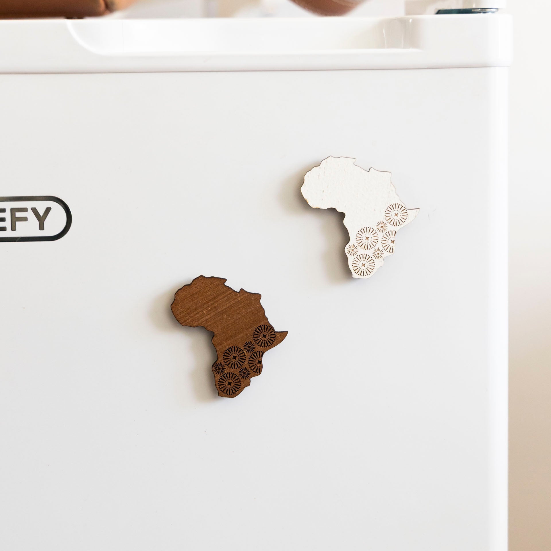Etched Wooden Africa Magnet (natural or white-wash)