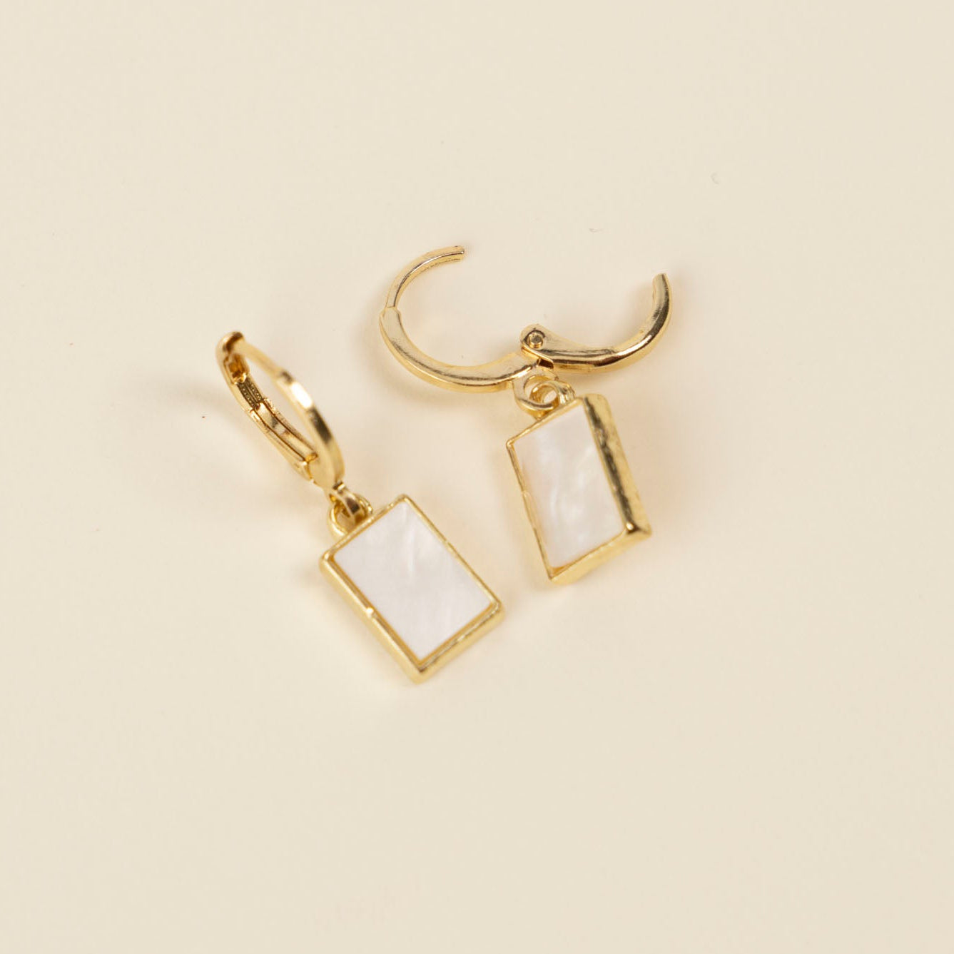 Stainless Steel Minimalist Pearlescent Earrings