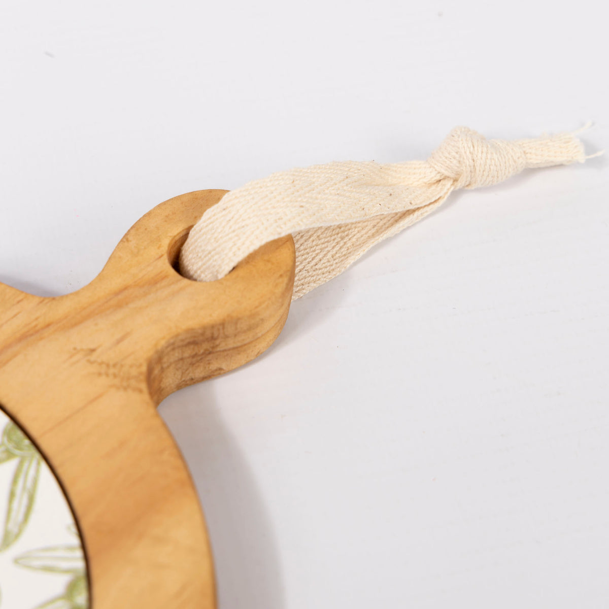 Hotpot Stand Wall Decor (assorted designs)