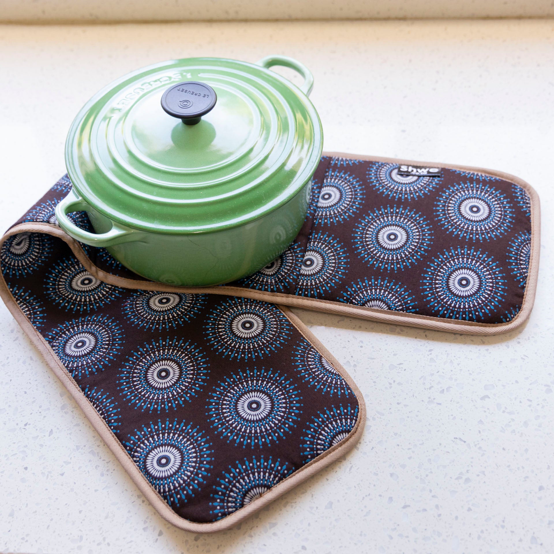 Shwe Oven Gloves