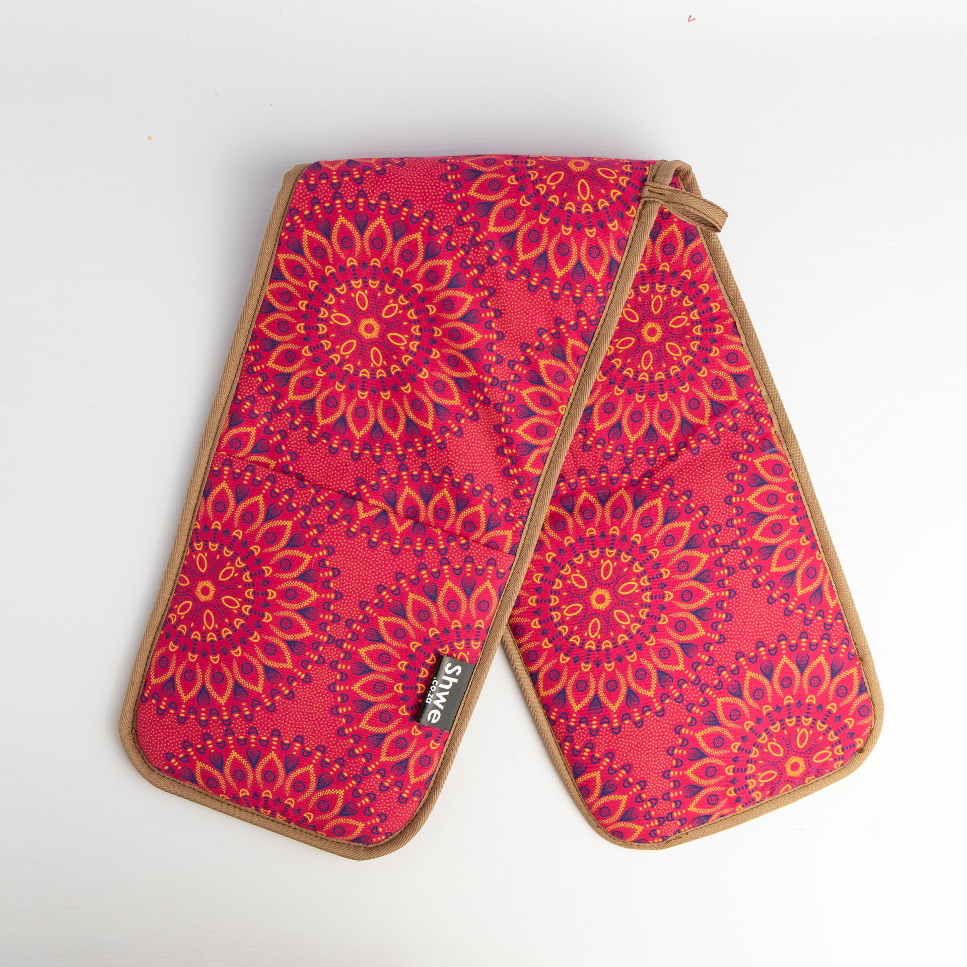 Shwe Oven Gloves