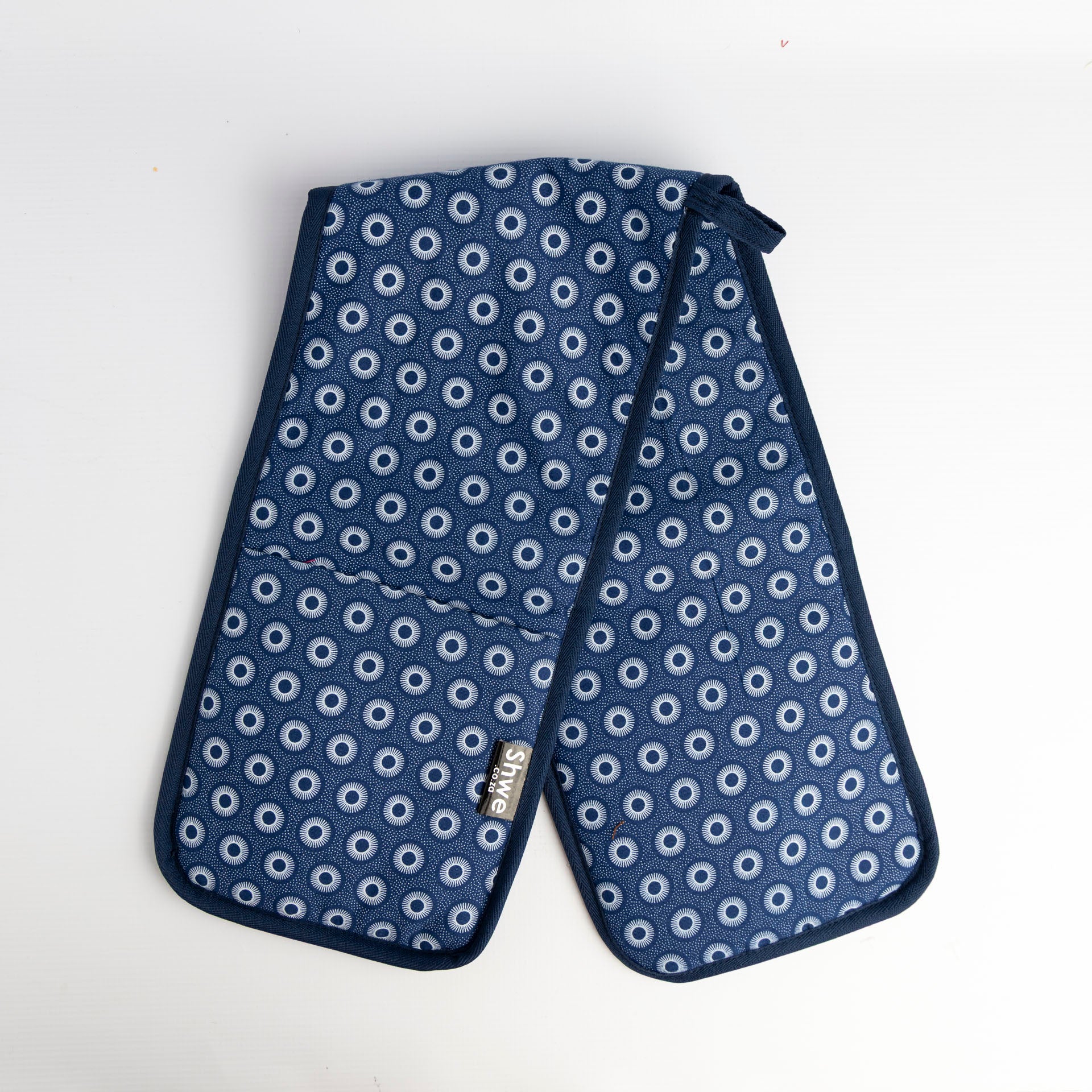 Shwe Oven Gloves