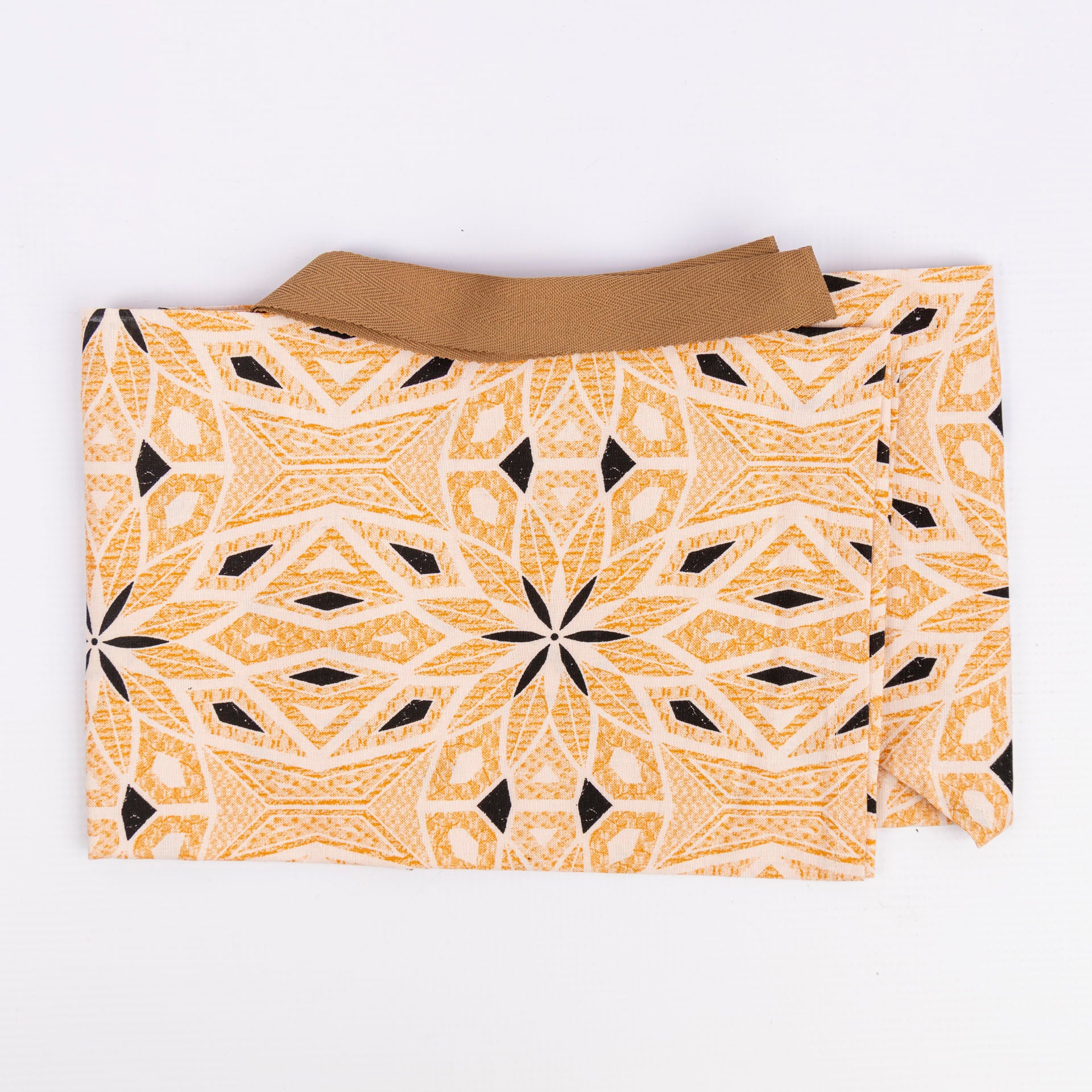 Shwe Aprons