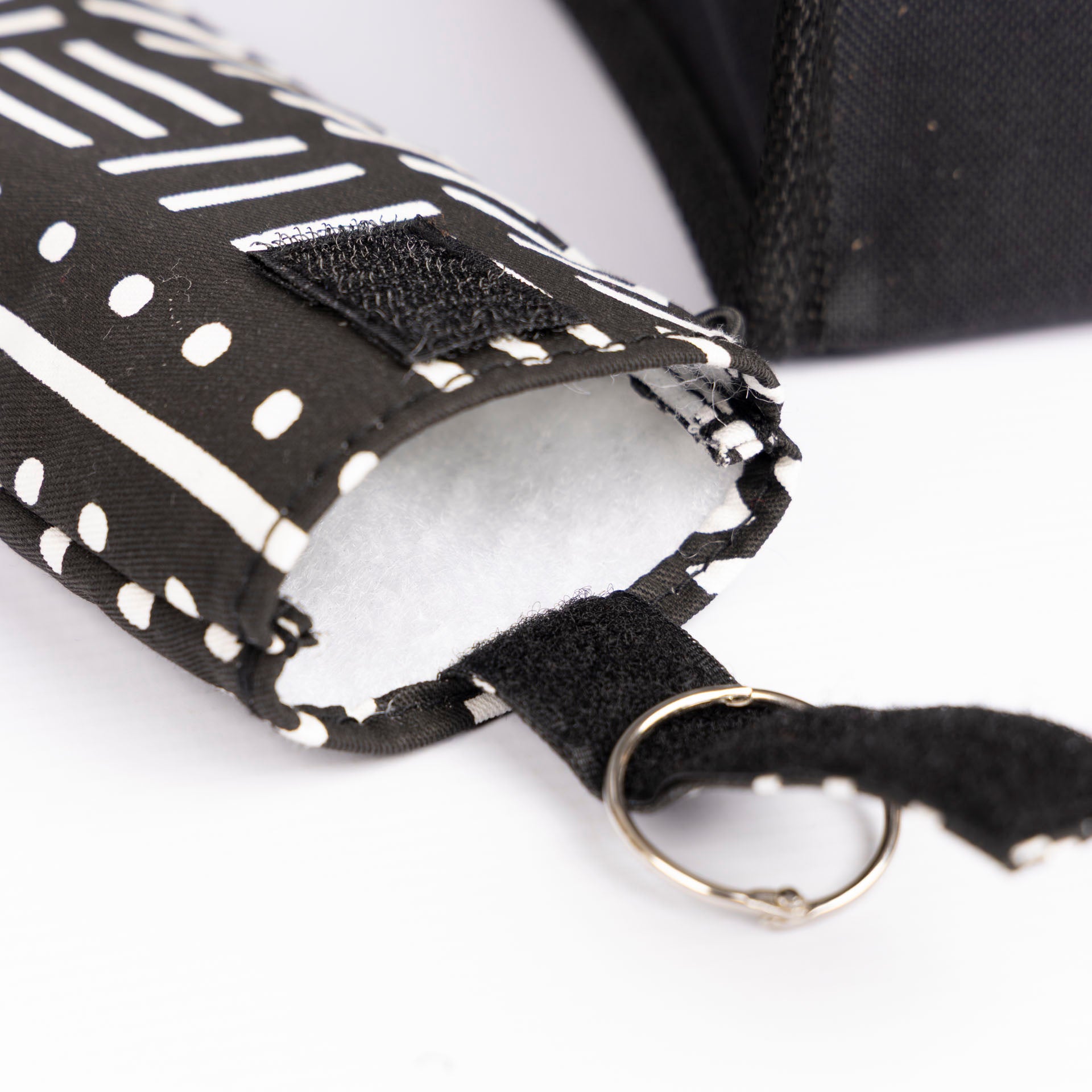 Bamako Travel Kit (Pouch, Soap Carrier, Glasses Case & Cap Clip)