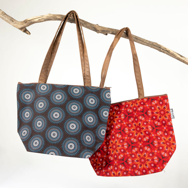 Shwe Shoulder Bag