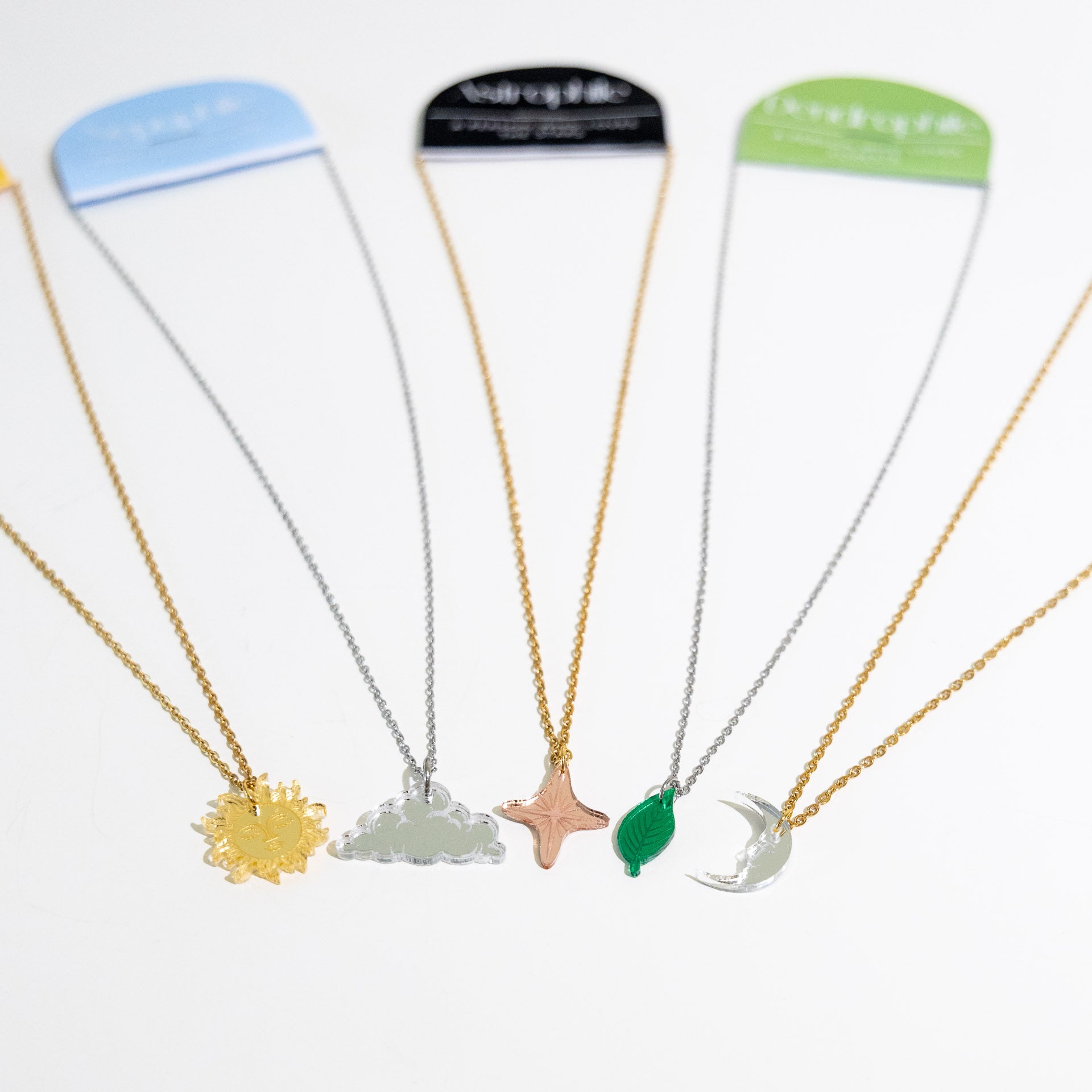 Urban Words Nature Lovers' Acrylic Necklaces (assorted)