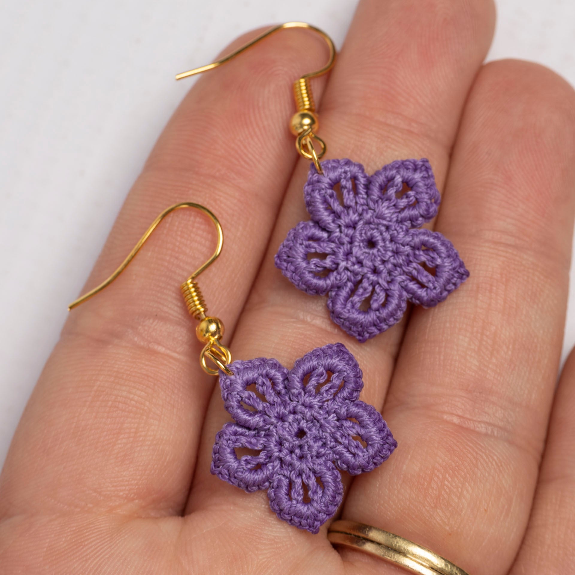 Micro Crochet Flower Dangle Earrings (assorted colours)