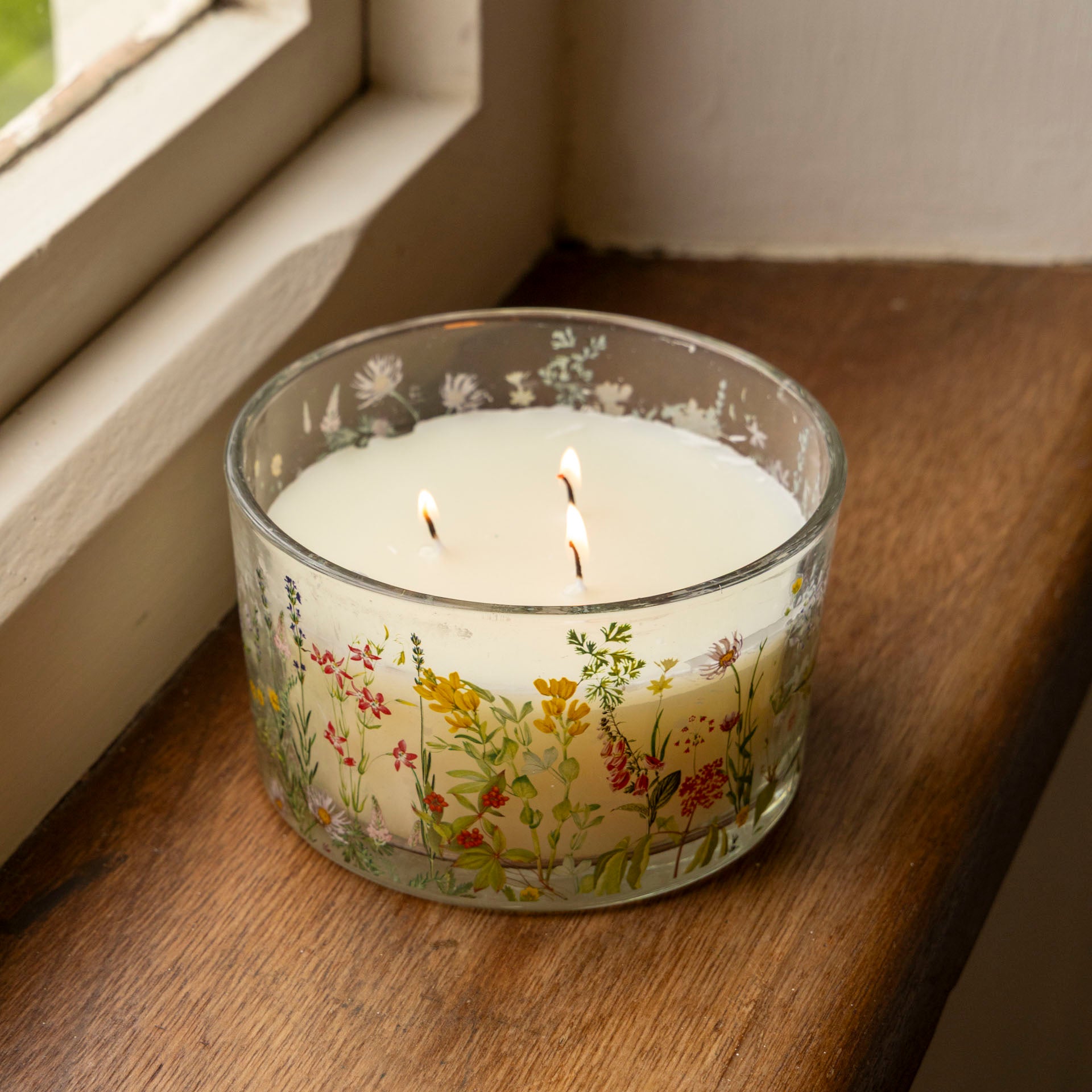 Life in the Garden – Luxury Triple-Wick Scented Candle