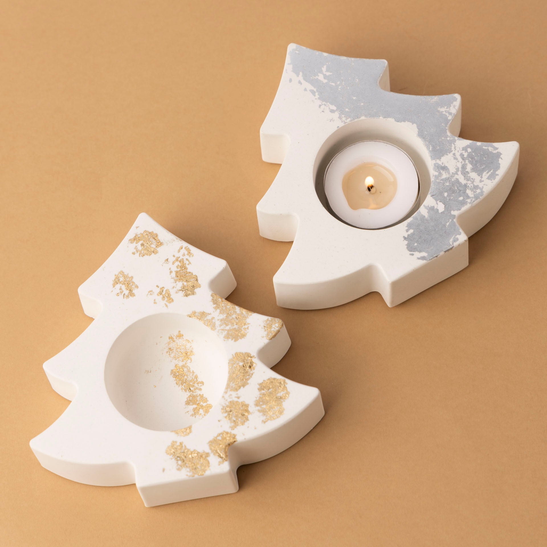 Christmas Tree Tealight Candle Holder (Silver or Gold Foil)