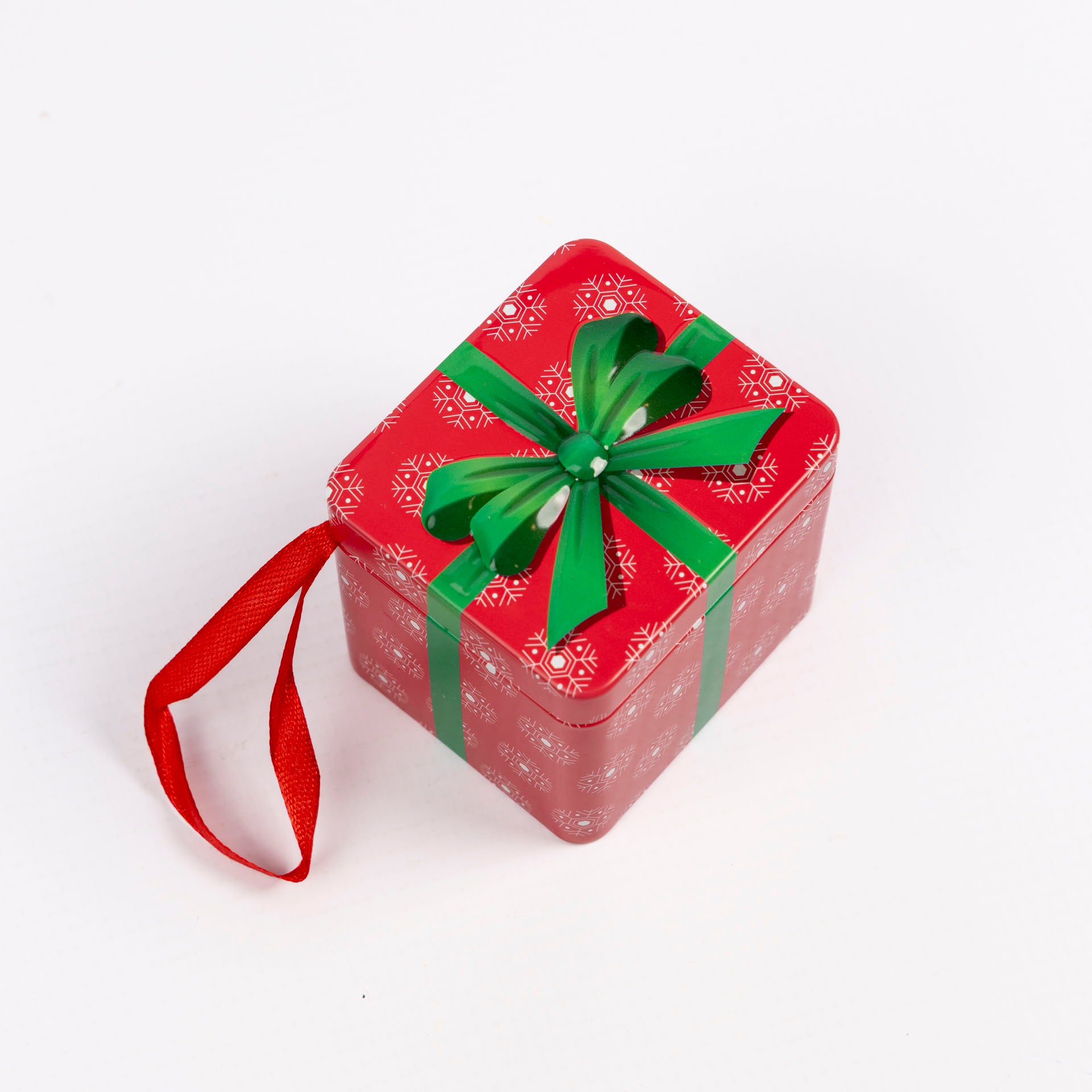 Hanging Christmas Storage Tins with Ribbon Loop (assorted)