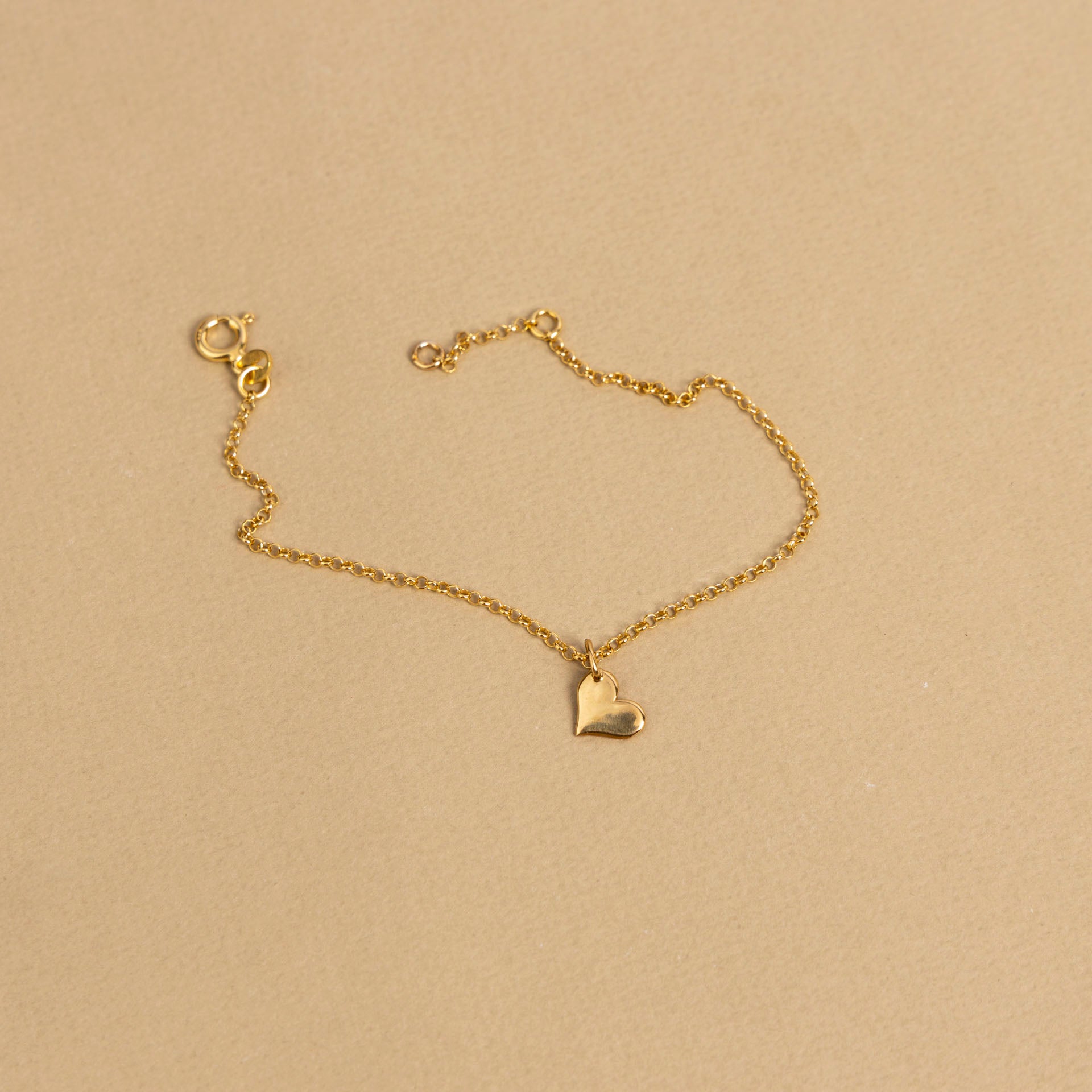 Gold-Dipped Heart Bracelet