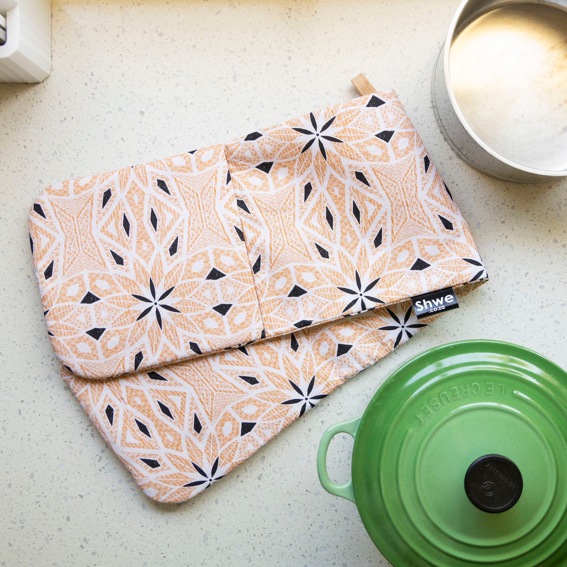 Shwe Oven Gloves