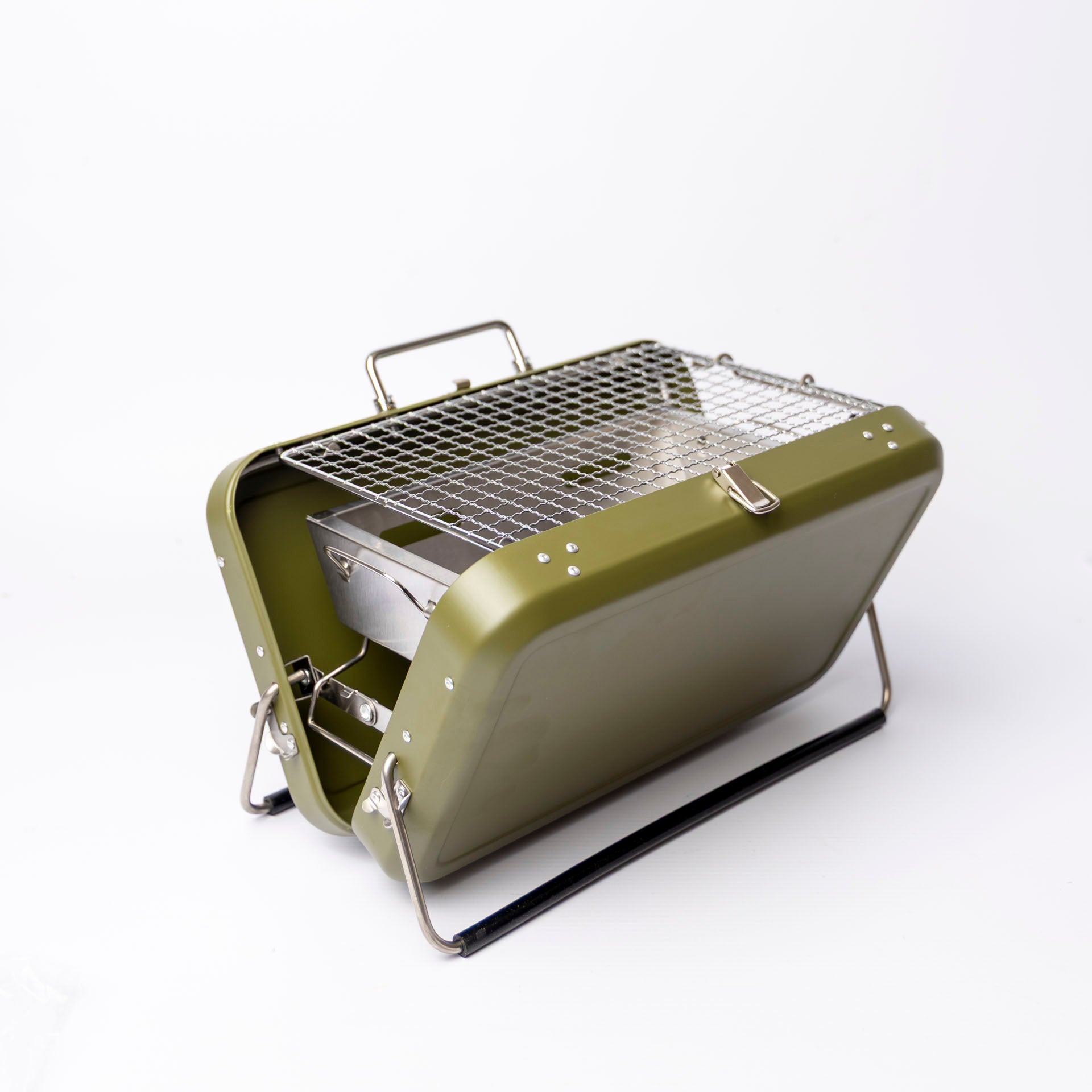 Suitcase Braai (assorted colours)