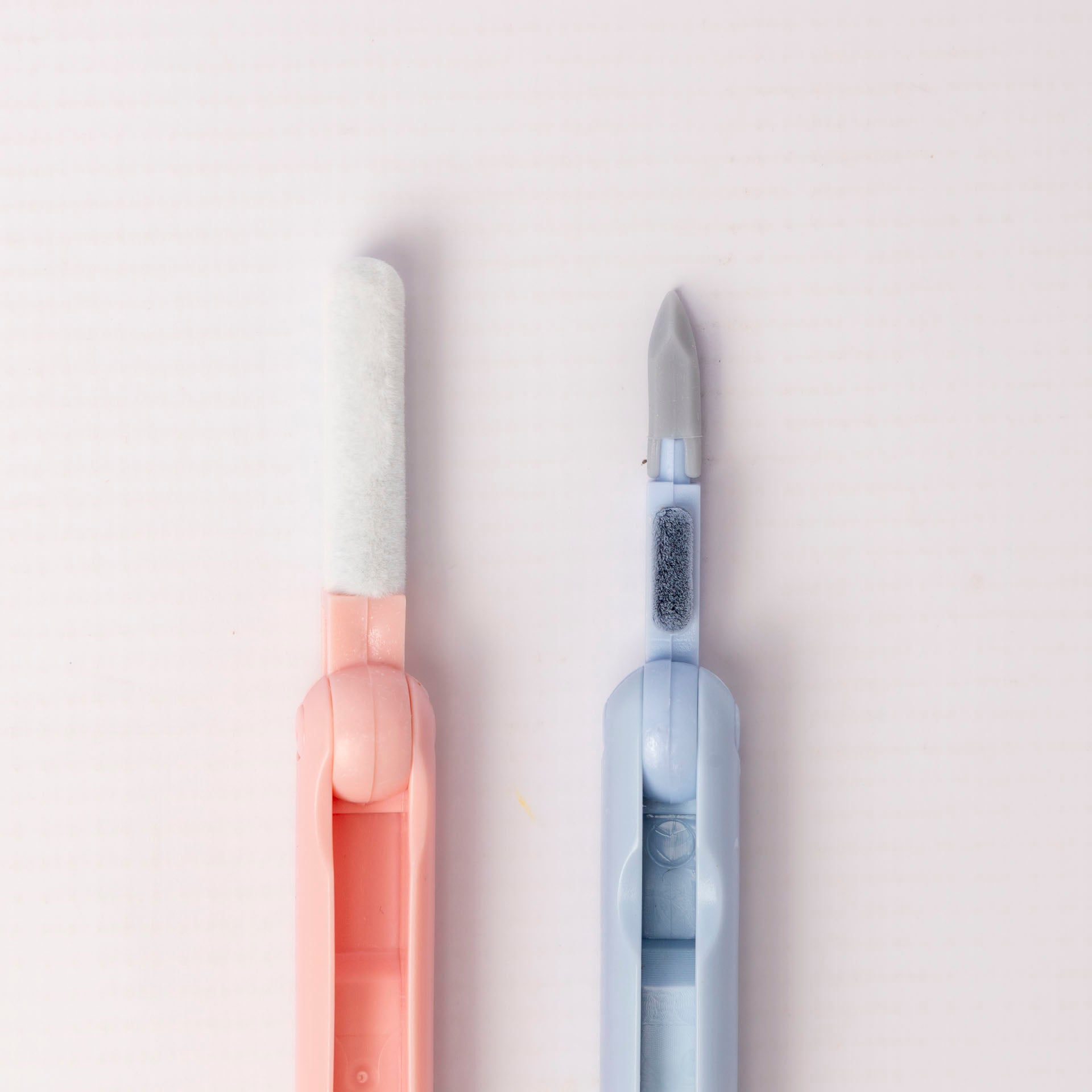 7-in-1 Tech Cleaning Kit (Pink or Blue)