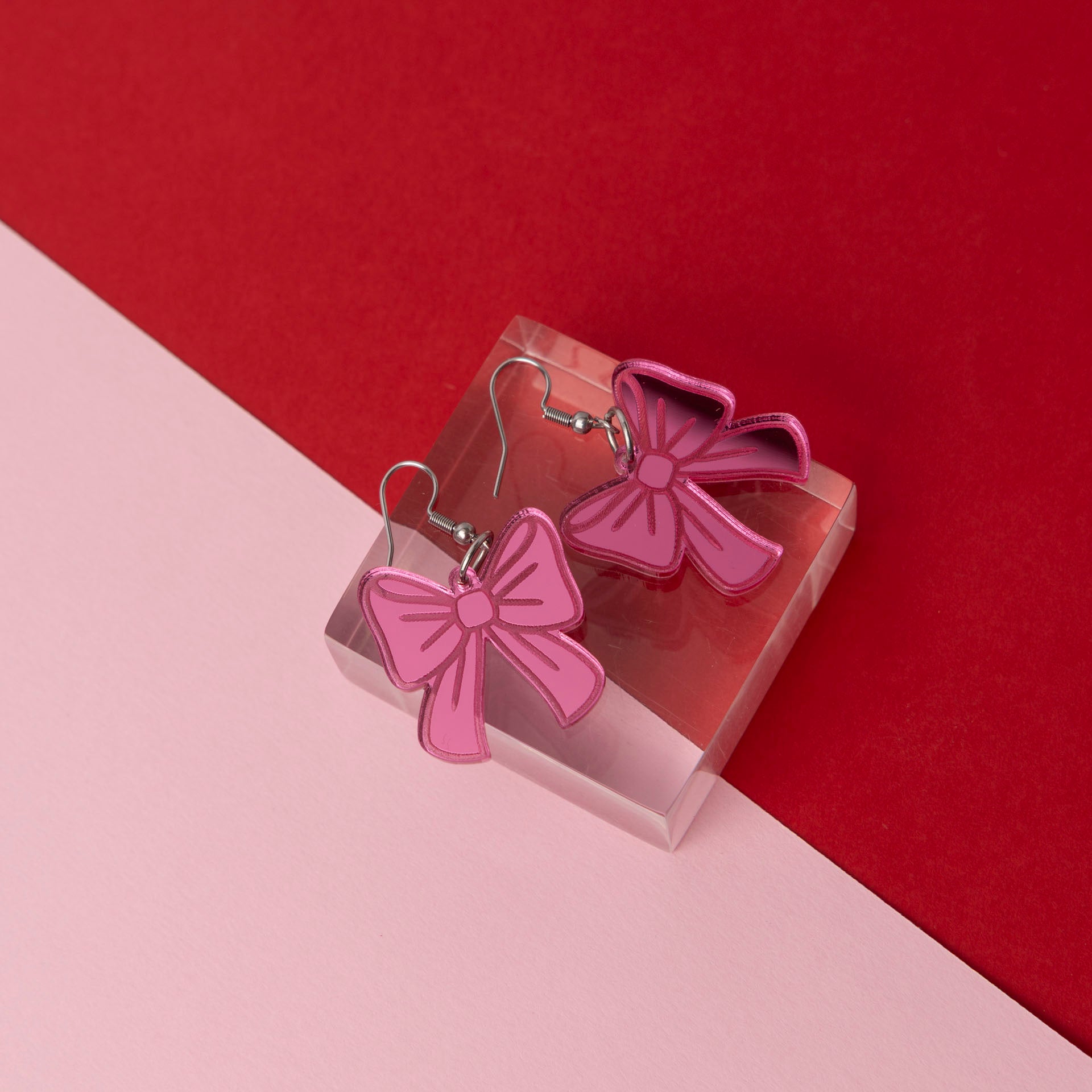 Christmas Bows Acrylic Novelty Earrings (Pink or Red)