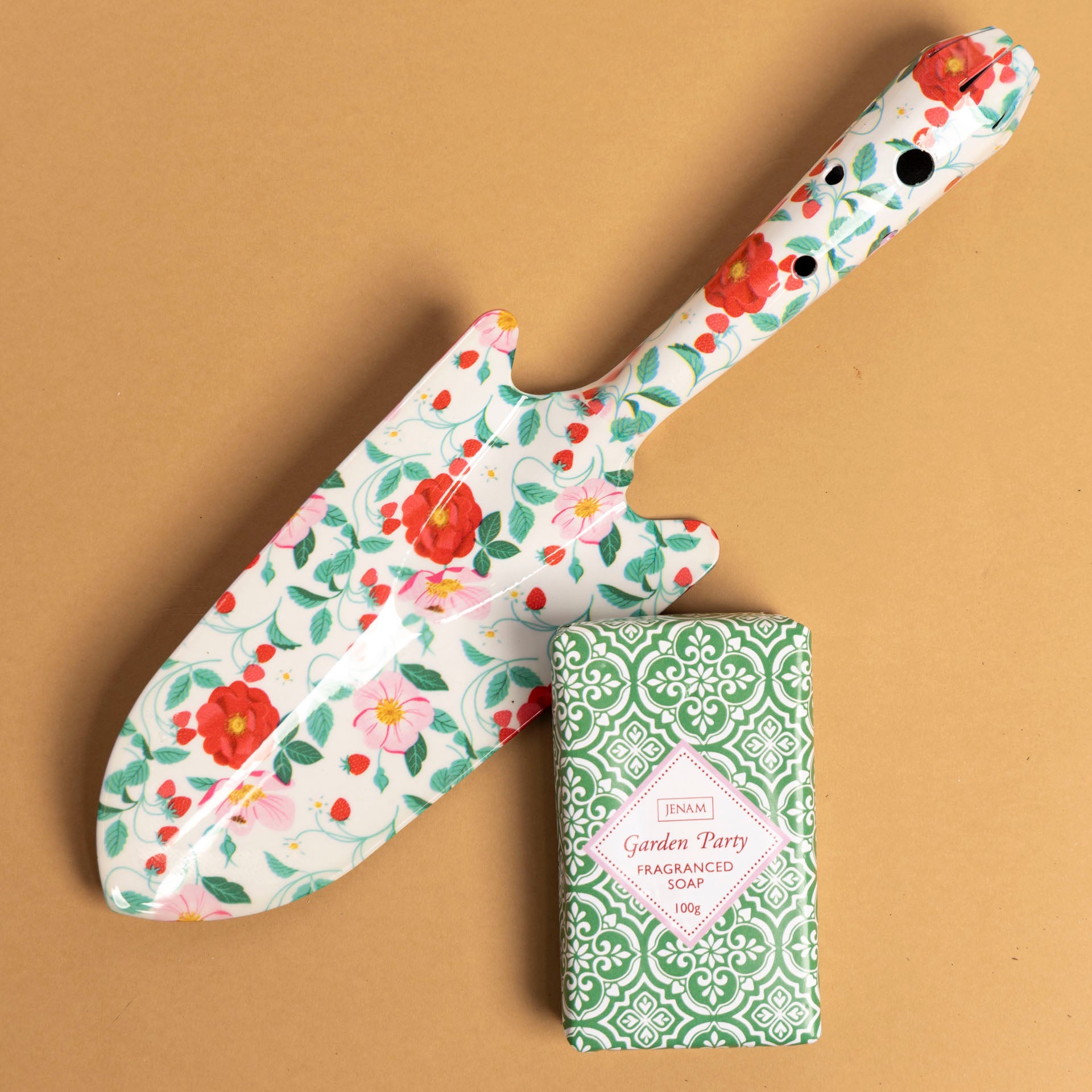 Garden Party – Spade and Soap Gift Set