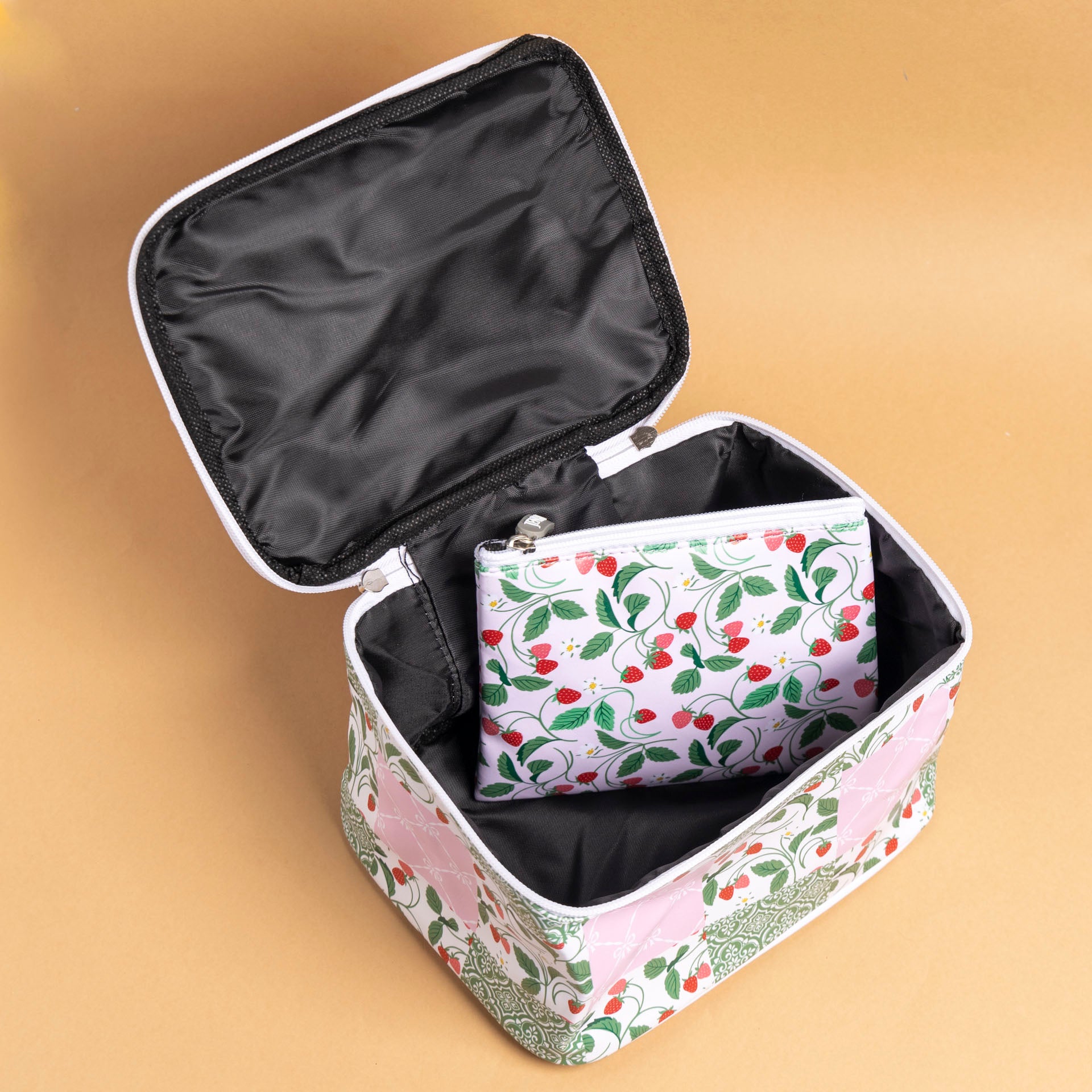 Garden Party – Two-Piece Cosmetics Bag Set