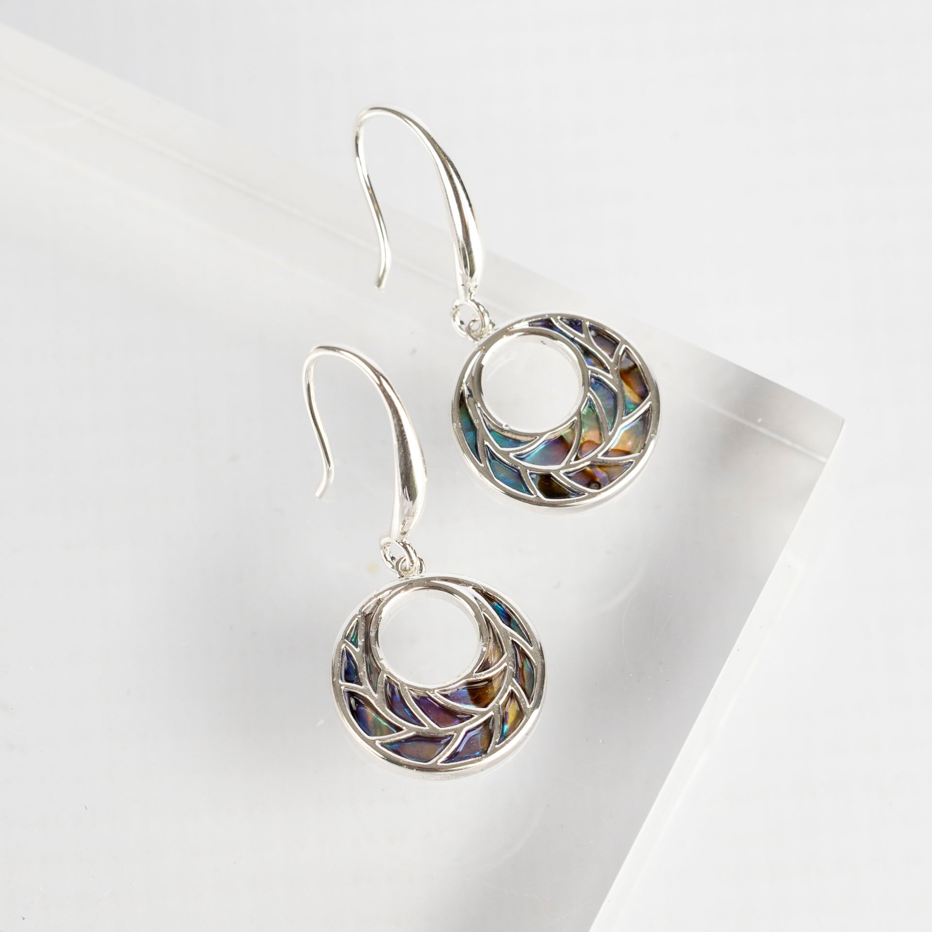 Pāua Shell Elegance Earrings