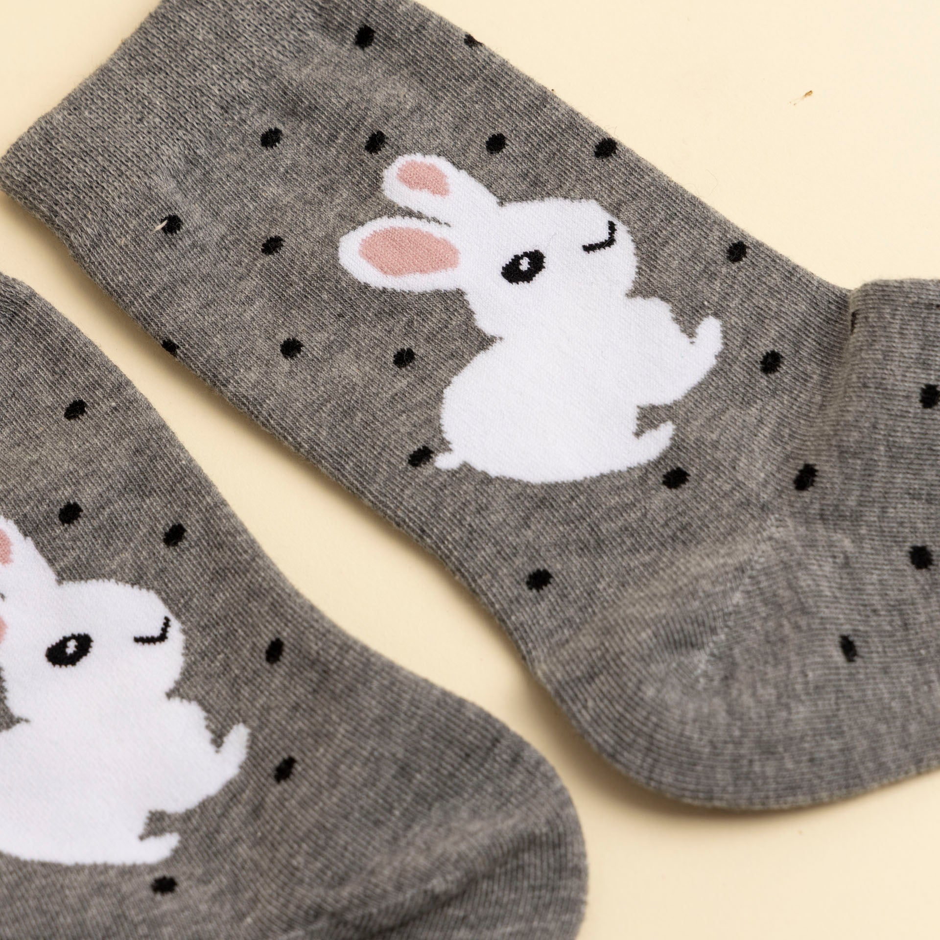 Ladies' Grey Bunny Socks
