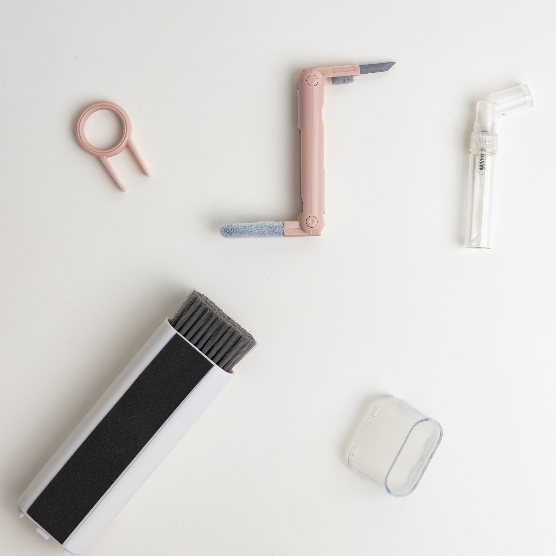 7-in-1 Tech Cleaning Kit (Pink or Blue)