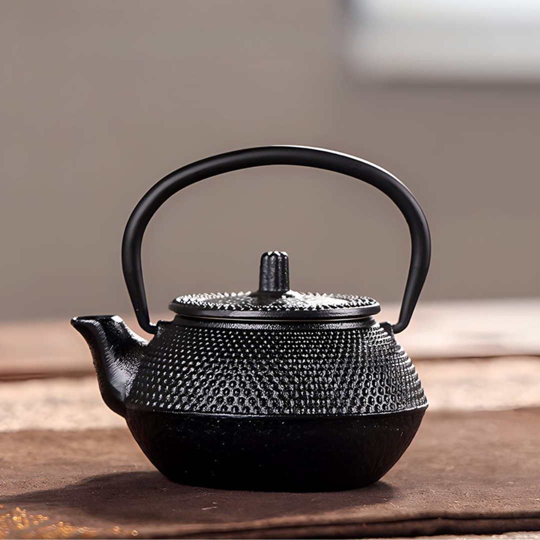 Black Cast Iron Mini Teapot (300ml)