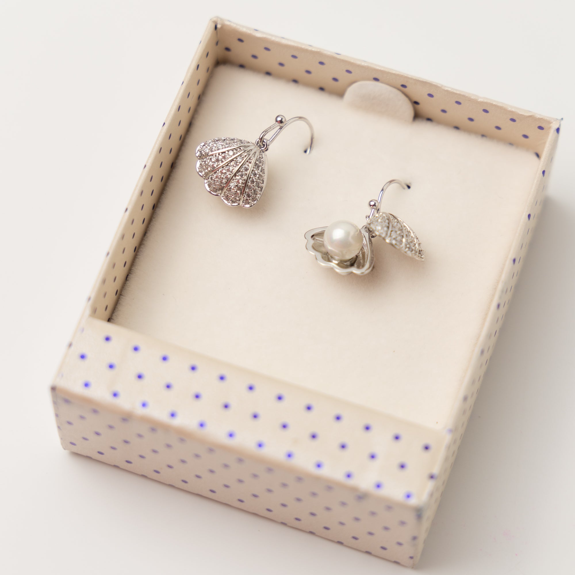 Diamanté Shell Earrings with Hidden Pearls